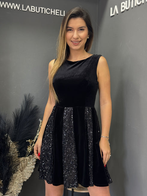 ROCHIE STELLA