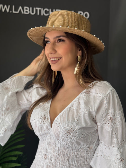 ROCHIE PERLA