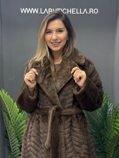 JACHETĂ CHESTNUT GLOW