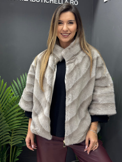 JACHETĂ FROSTY CHIC