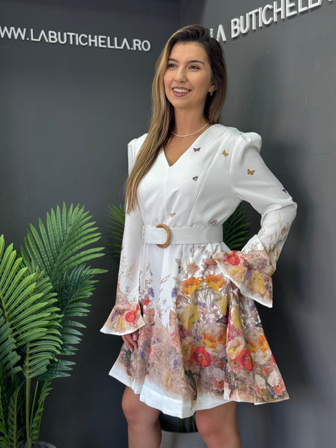 ROCHIE FLUTTER CHARM