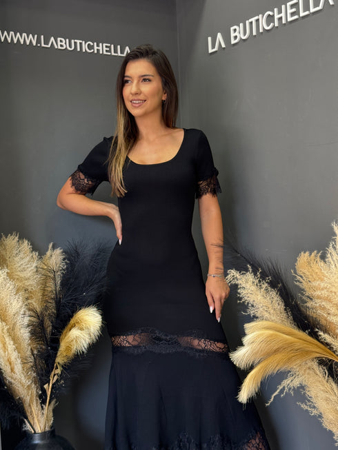 ROCHIE AMORE