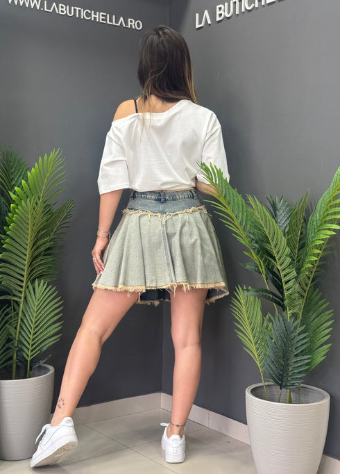 FUSTA REBEL