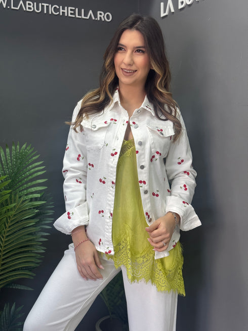 JACHETĂ CHERRY