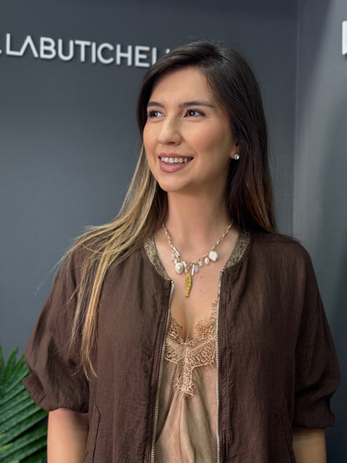 JACHETĂ LINARA