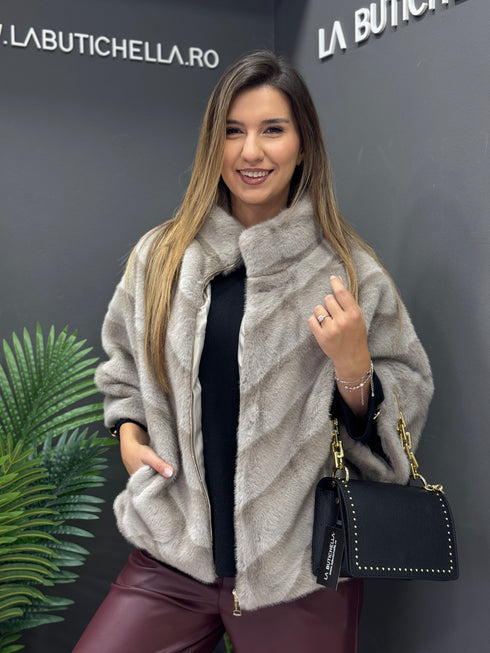JACHETĂ FROSTY CHIC