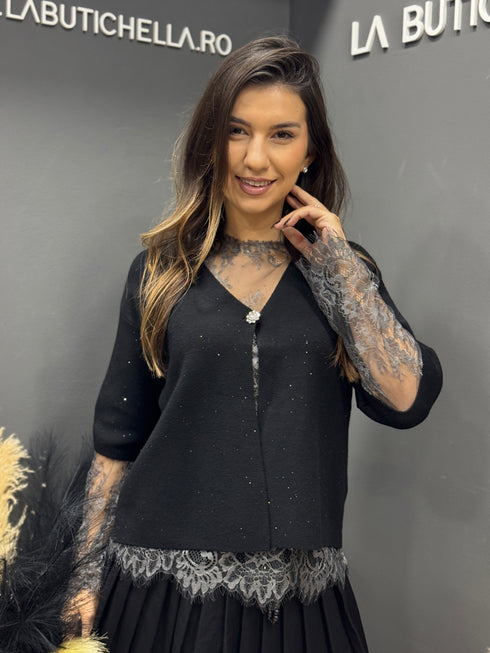 CARDIGAN CHARM