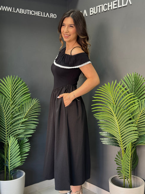 ROCHIE SERENA