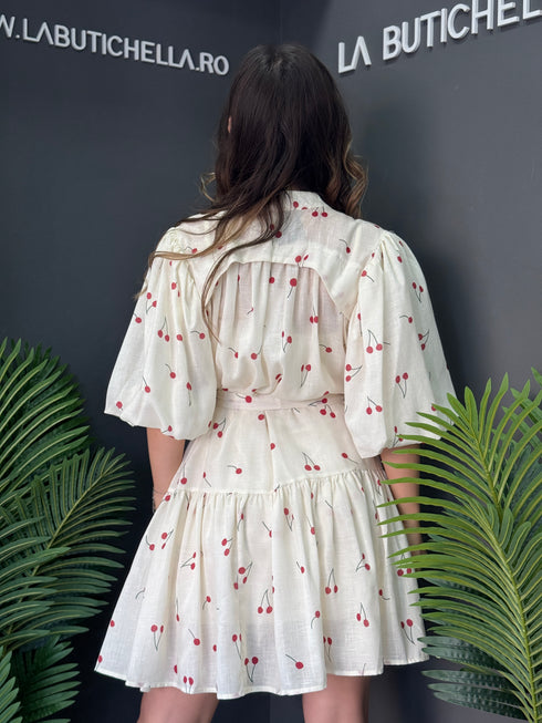 ROCHIE CHERRY