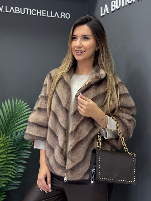 JACHETĂ FROSTY CHIC